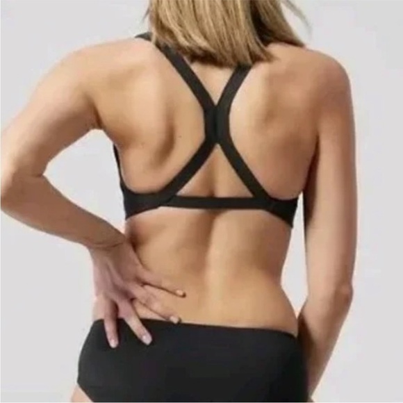 NWT! Athleta Black Malibu Bikini Top A-C - Multiple Sizes 💙 - Picture 4 of 6